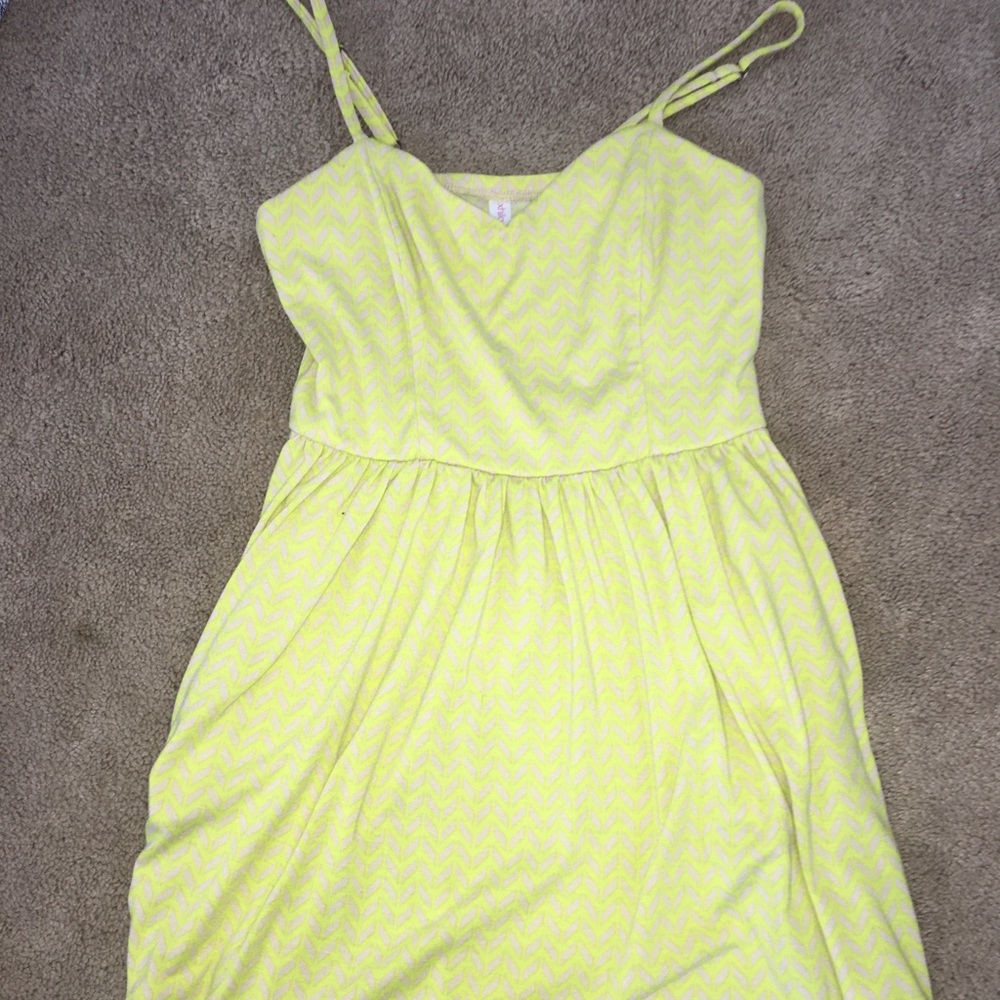 Dresses! - Picture 2 of 3